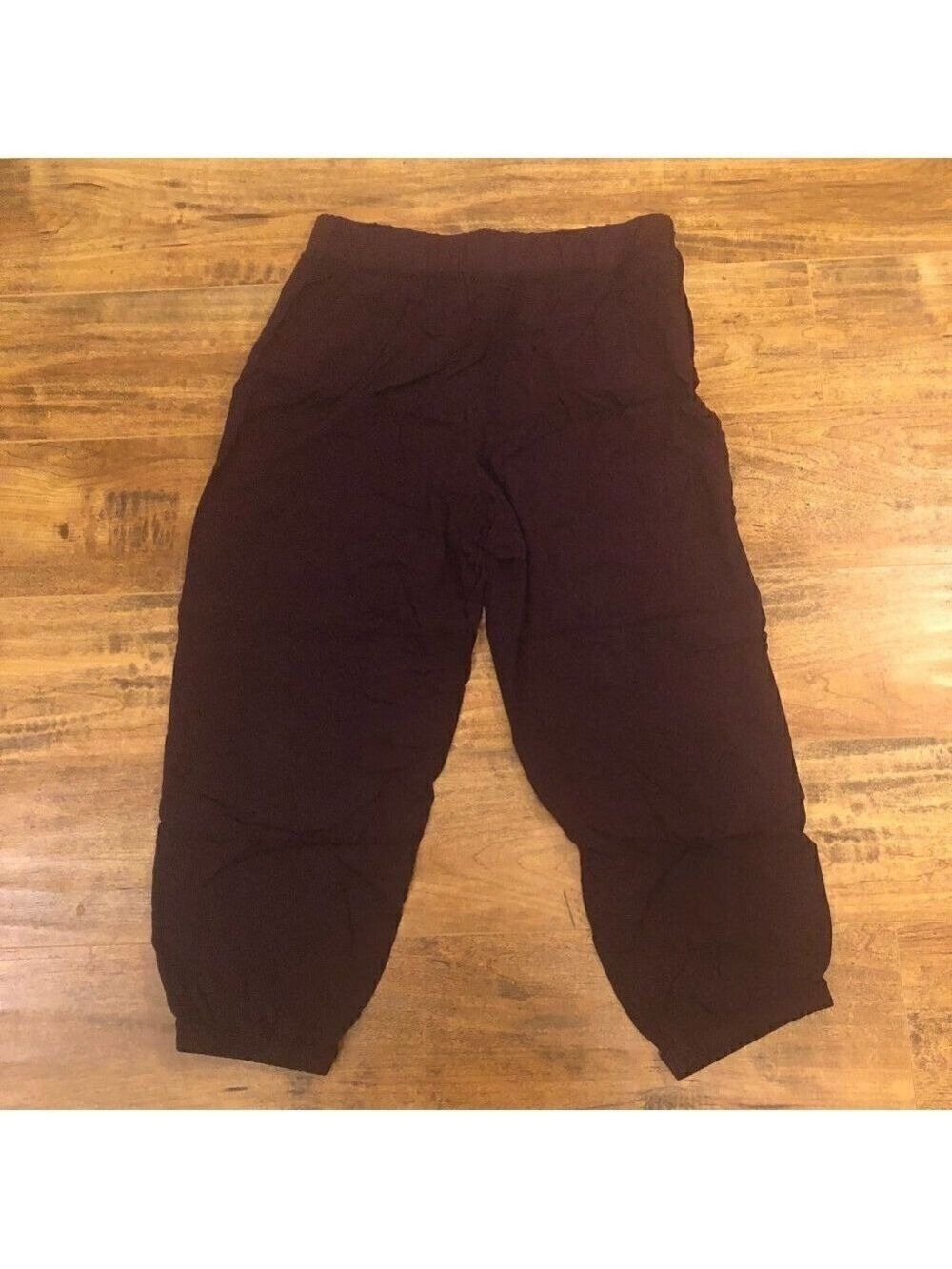 victoria's Secret Loungewear Capri Pants Burgundy